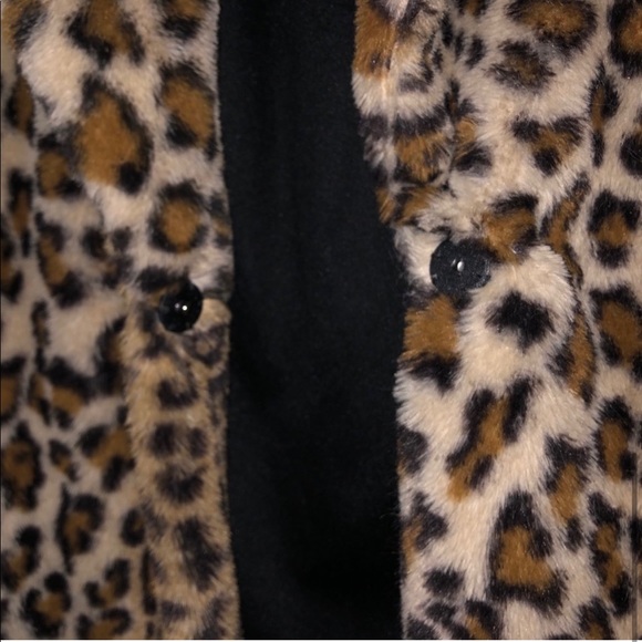 Lulus Leopard Faux Fur Coat NWOT - Picture 6 of 6